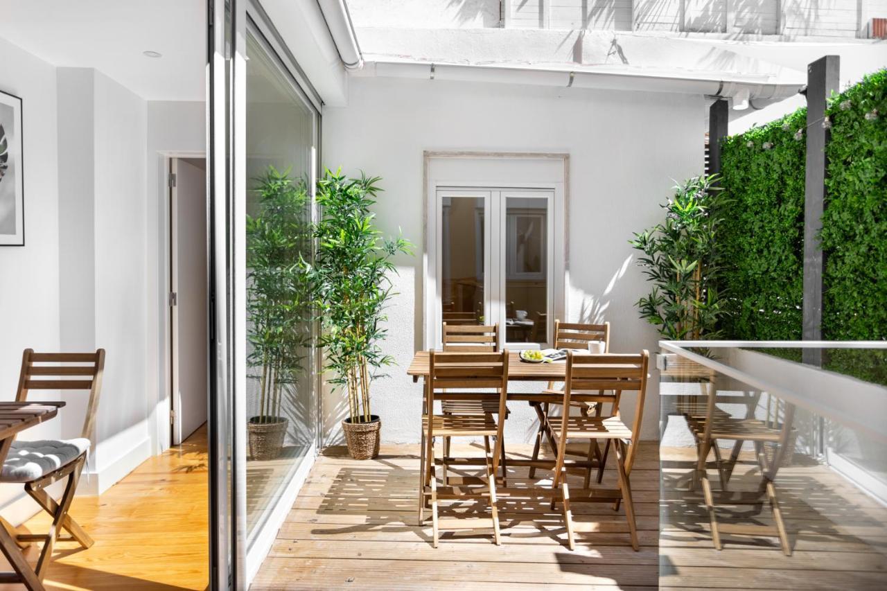 Joivy Principe Real 2Br Apt With Terrace Nearby Botanical Garden Of Lisbon Exterior photo